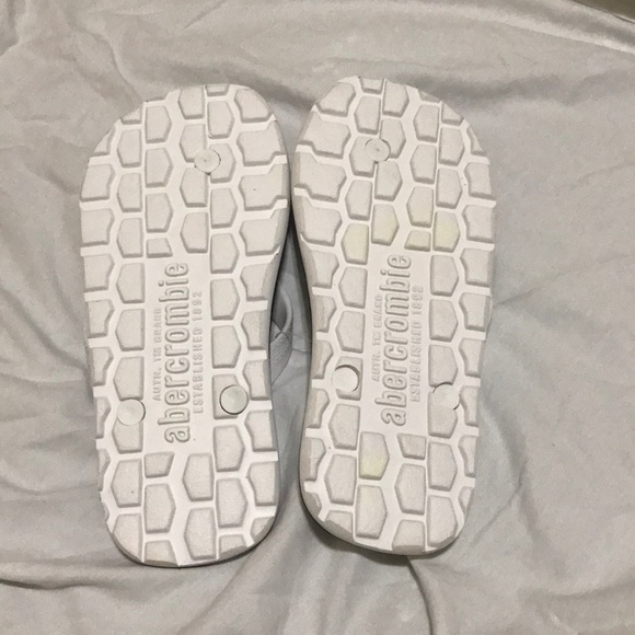 abercrombie kids Shoes Abercrombie Kids Flips Flops